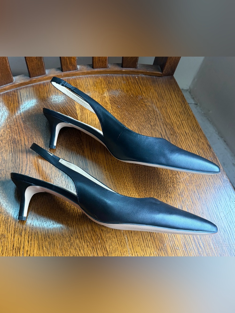 Lauren Ralph Lauren Black Pointed-Toe Leather Slingback Heels size 11 - Picture 3 of 8